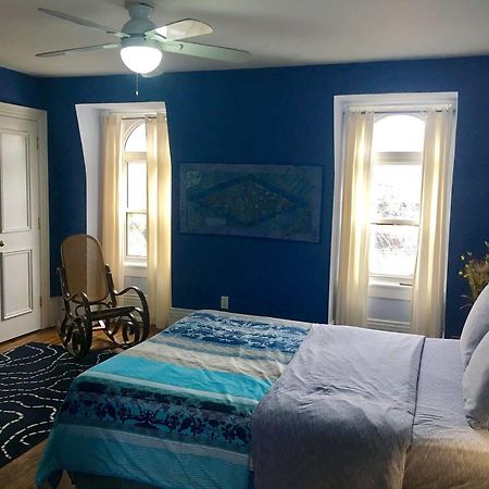 Comfy Guesthouse & Suite Toronto Esterno foto