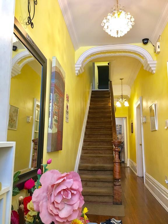 Comfy Guesthouse & Suite Toronto Esterno foto