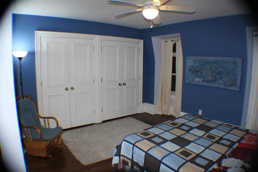 Comfy Guesthouse & Suite Toronto Esterno foto