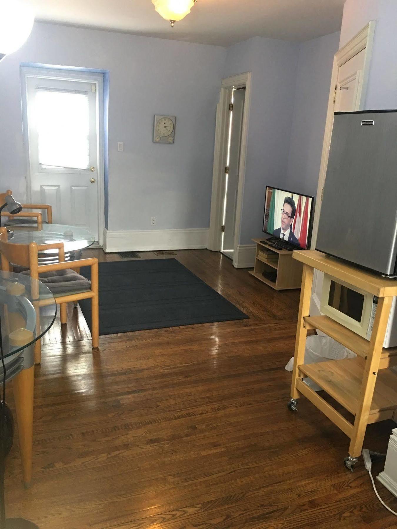 Comfy Guesthouse & Suite Toronto Esterno foto