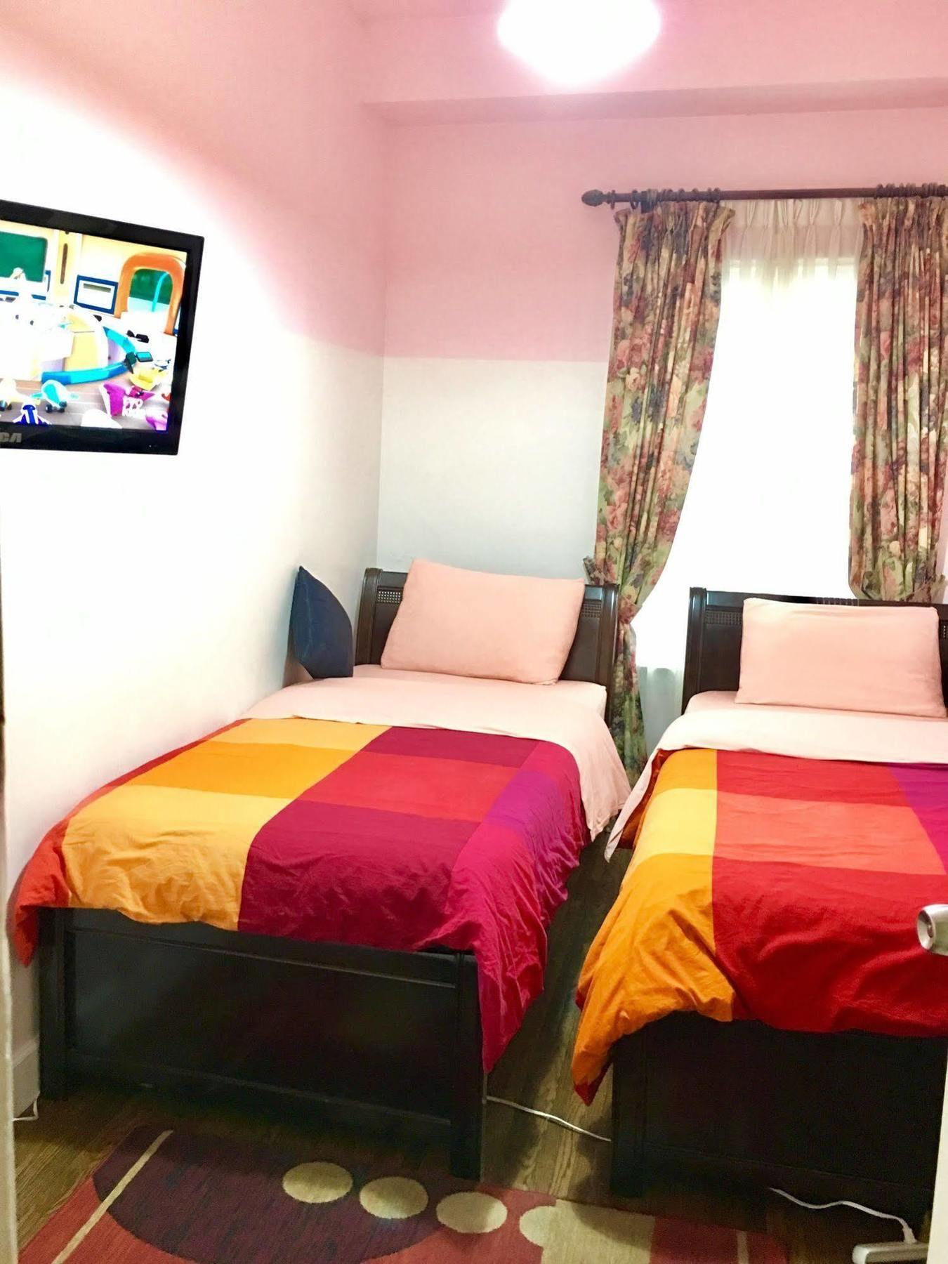 Comfy Guesthouse & Suite Toronto Esterno foto